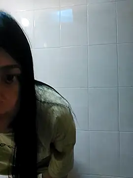 LunaJacobs online show from 3, 10, 2025