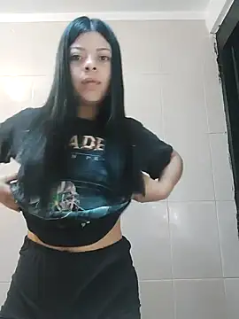 LunaJacobs online show from 26, 10, 2025