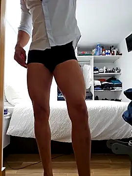 Latinfogoso84 online show from 8, 9, 2025