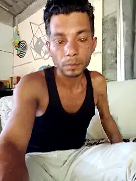 Snapshot of AlphaAlterX chatting on 25, 9, 2025 AlphaAlterX online show from 25, 9, 2025