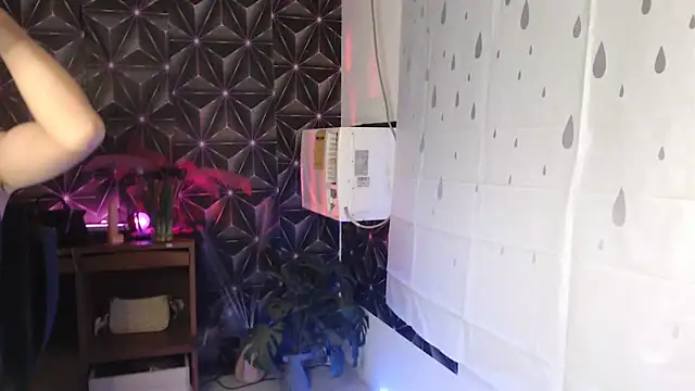 ursweet jade online show from 6, 10, 2025