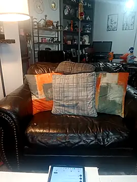 Snapshot of MRTATTWO chatting on 3, 10, 2025 MRTATTWO online show from 3, 10, 2025