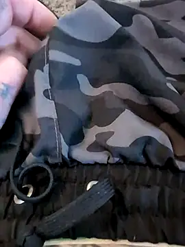 Snapshot of MRTATTWO chatting on 18, 11, 2025 MRTATTWO online show from 18, 11, 2025