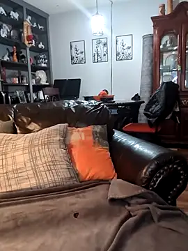 Snapshot of MRTATTWO chatting on 22, 11, 2025 MRTATTWO online show from 22, 11, 2025