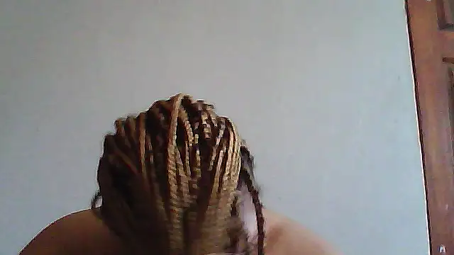Snapshot of Yellobonepussy chatting on 16, 9, 2025 Yellobonepussy online show from 16, 9, 2025