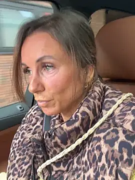 Justnani001 online show from 13, 9, 2025