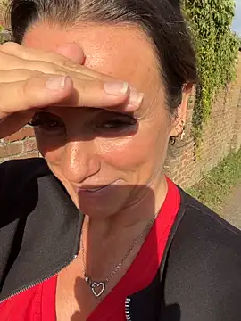 Justnani001 online show from 21, 9, 2025