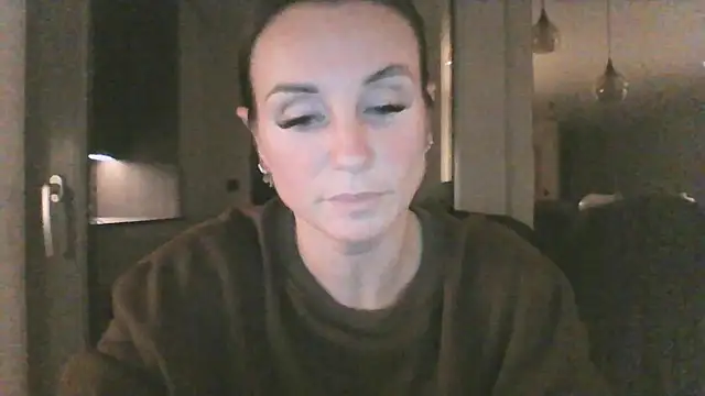 Justnani001 online show from 7, 10, 2025