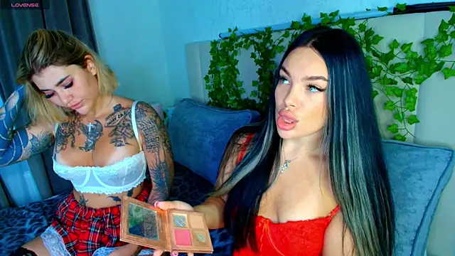 Snapshot of katerine_Monroe chatting on 21, 6, 2026 katerine Monroe online show from 21, 6, 2026