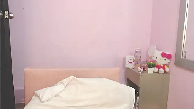 kiity horny  online show from 18, 11, 2025