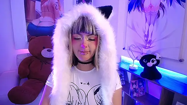 lil candy77 online show from 7, 10, 2025