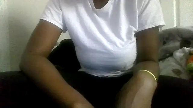 Snapshot of prettymaa chatting on 17, 9, 2025 prettymaa online show from 17, 9, 2025