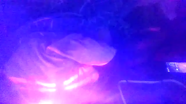 Snapshot of prettymaa chatting on 15, 12, 2025 prettymaa online show from 15, 12, 2025