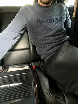 Snapshot of bmwe71 chatting on 10, 10, 2025 bmwe71 online show from 10, 10, 2025