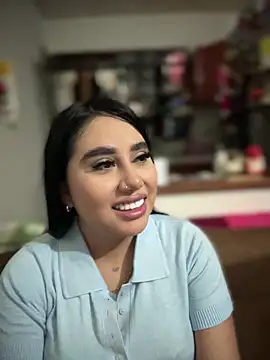 Sophie Dreamss online show from 18, 10, 2025