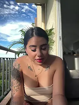 Snapshot of Sophie_Dreamss chatting on 2, 5, 2026 Sophie Dreamss online show from 2, 5, 2026