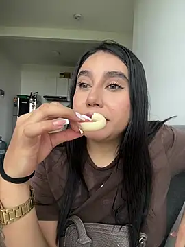 Snapshot of Sophie_Dreamss chatting on 9, 7, 2026 Sophie Dreamss online show from 9, 7, 2026