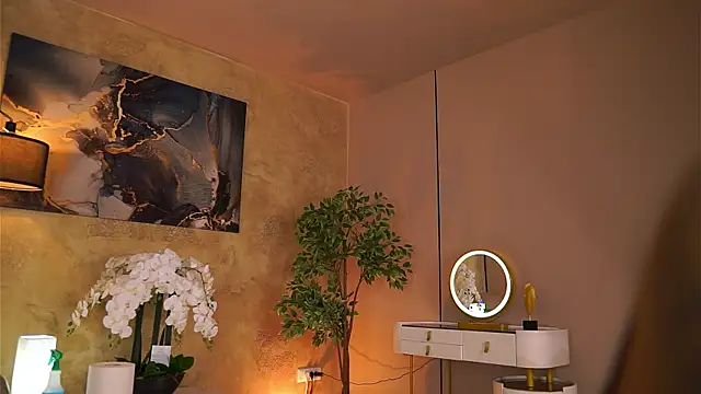 AishaaDevoe online show from 7, 11, 2025