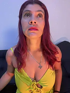 Snapshot of Skarlett_12_ chatting on 18, 5, 2026 Skarlett 12 online show from 18, 5, 2026