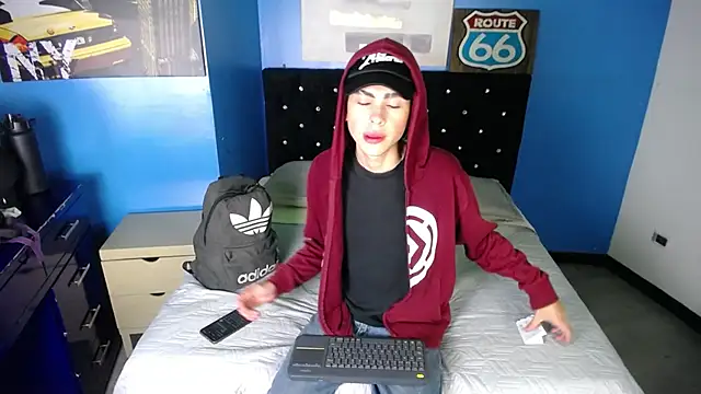 Aaron Fordd online show from 17, 10, 2025