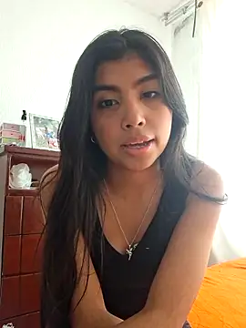 Snapshot of DianeSuns_ chatting on 17, 11, 2025 DianeSuns online show from 17, 11, 2025