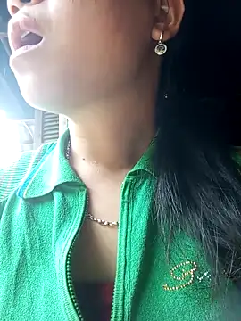 may-squirl online show from 6, 10, 2025