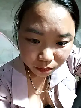 may-squirl online show from 21, 10, 2025