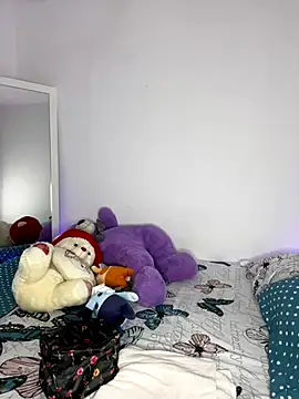 ViolettaMiller  online show from 18, 11, 2025