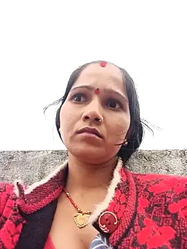 Snapshot of Jooli_xx chatting on 31, 10, 2025 Jooli xx online show from 31, 10, 2025