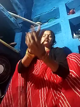 Snapshot of Jooli_xx chatting on 26, 11, 2025 Jooli xx online show from 26, 11, 2025