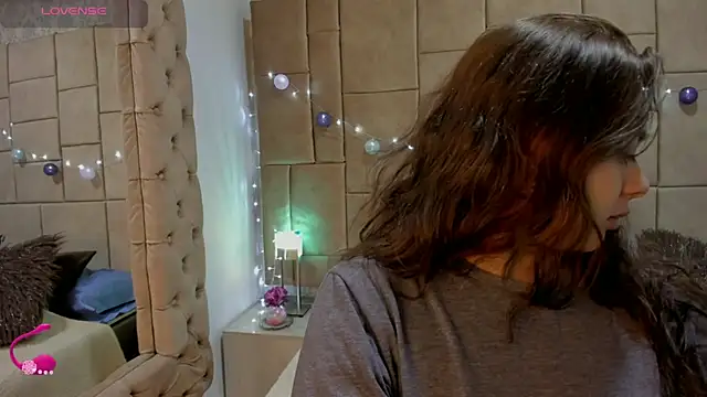 ambar 69  online show from 4, 10, 2025