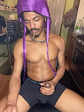 TRILLAHUNG online show from 10, 3, 2026