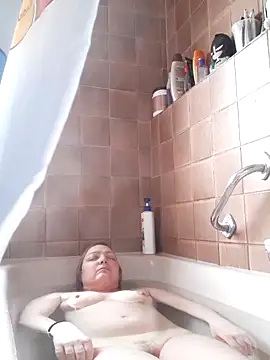 LiluLiluLilu online show from 16, 11, 2025