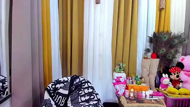 imallyoures69 online show from 18, 9, 2025