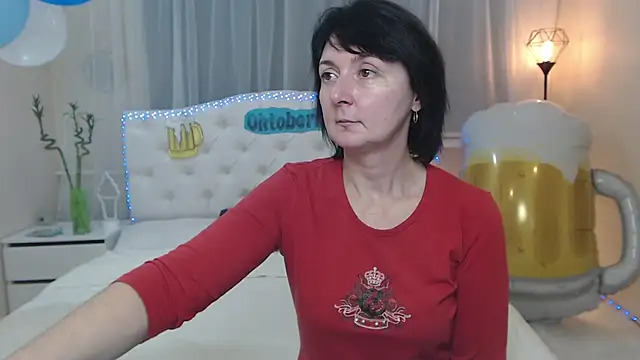 VivianGuchih online show from 20, 9, 2025