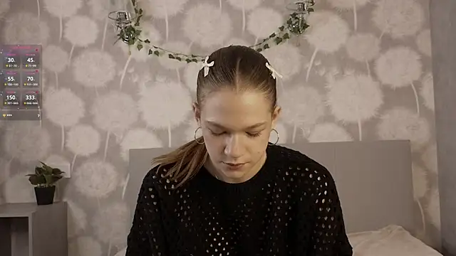 VelvetRisque online show from 30, 11, 2025