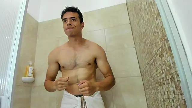 Snapshot of Muscle_Scott chatting on 21, 9, 2025 Muscle Scott online show from 21, 9, 2025