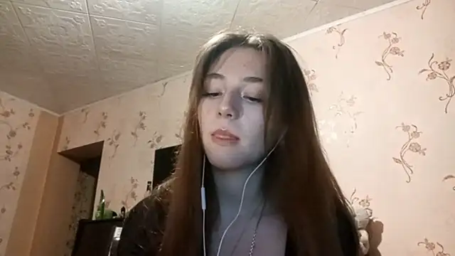 Sophiecuttie online show from 24, 9, 2025