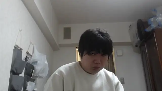 raterate555 online show from 4, 12, 2025