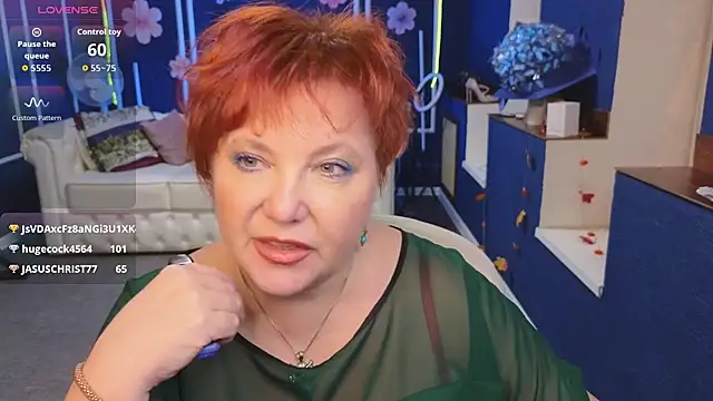 Kira Kenett online show from 27, 11, 2025