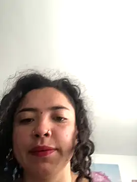 Snapshot of Paris_11 chatting on 2, 10, 2025 Paris 11 online show from 2, 10, 2025