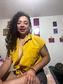 Snapshot of Paris_11 chatting on 8, 10, 2025 Paris 11 online show from 8, 10, 2025