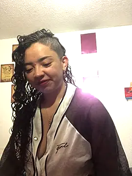 Snapshot of Paris_11 chatting on 10, 10, 2025 Paris 11 online show from 10, 10, 2025