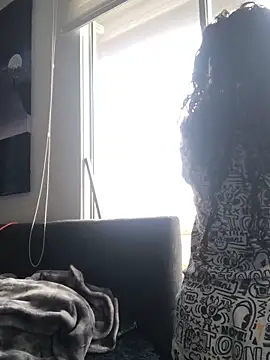 Snapshot of Paris_11 chatting on 15, 11, 2025 Paris 11 online show from 15, 11, 2025