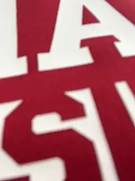 TiffanyyLam online show from 18, 9, 2025