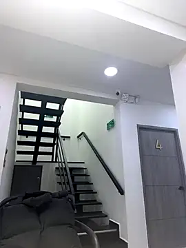 TiffanyyLam online show from 23, 9, 2025