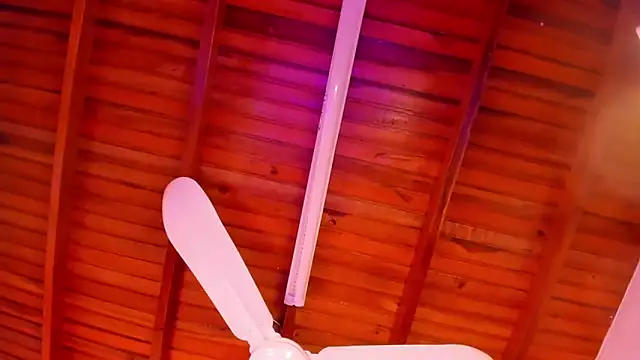 Gabby Haze online show from 17, 4, 2026