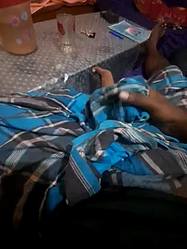 MdTanvirHossen0181 online show from 23, 11, 2025