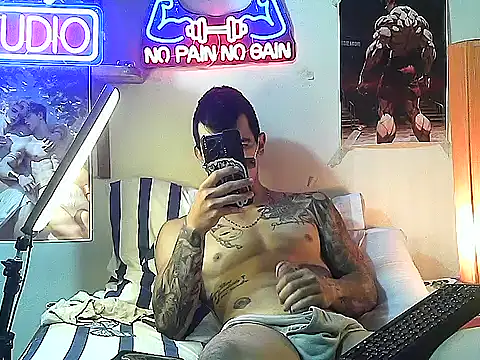 Strongcockfitness online show from 17, 10, 2025