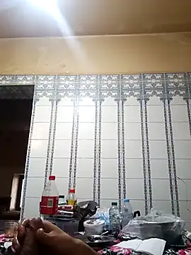 BeakedMezuza online show from 18, 4, 2026